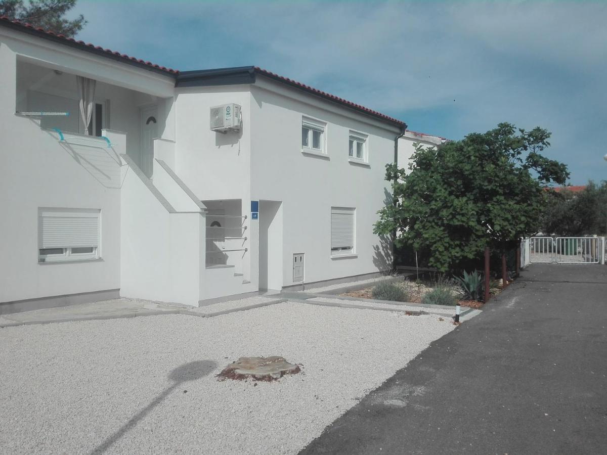 Apartman Bunaric Vir Dış mekan fotoğraf